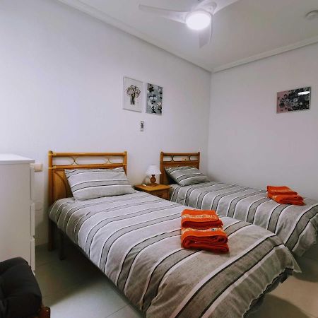 El Sombrero Apartment With Free Wifi Playa Del Cura Торевьиа Экстерьер фото