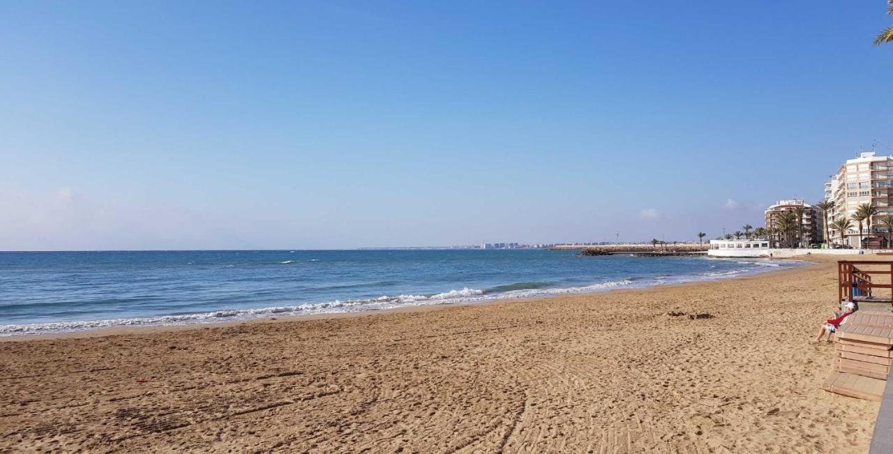 El Sombrero Apartment With Free Wifi Playa Del Cura Торевьиа Экстерьер фото
