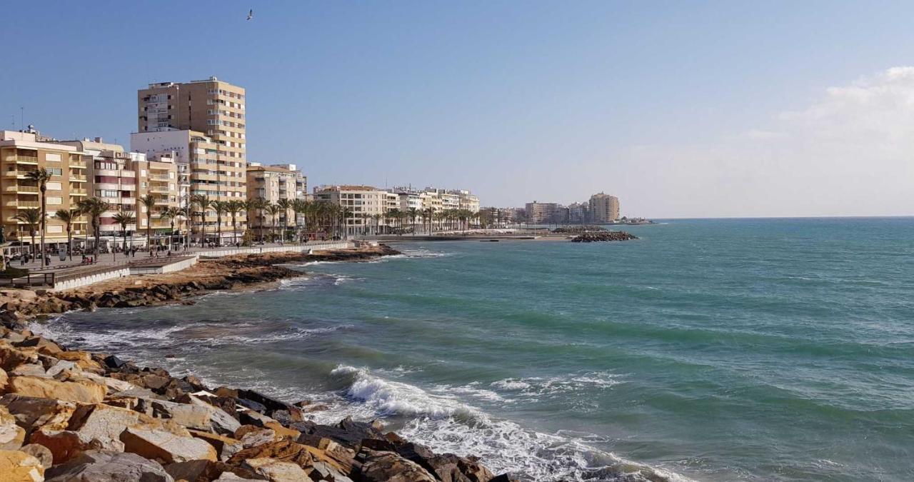 El Sombrero Apartment With Free Wifi Playa Del Cura Торевьиа Экстерьер фото